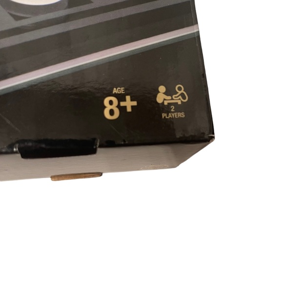 Clear Chess and Checker Set with Beautiful glass Board. - Picture 3 of 6